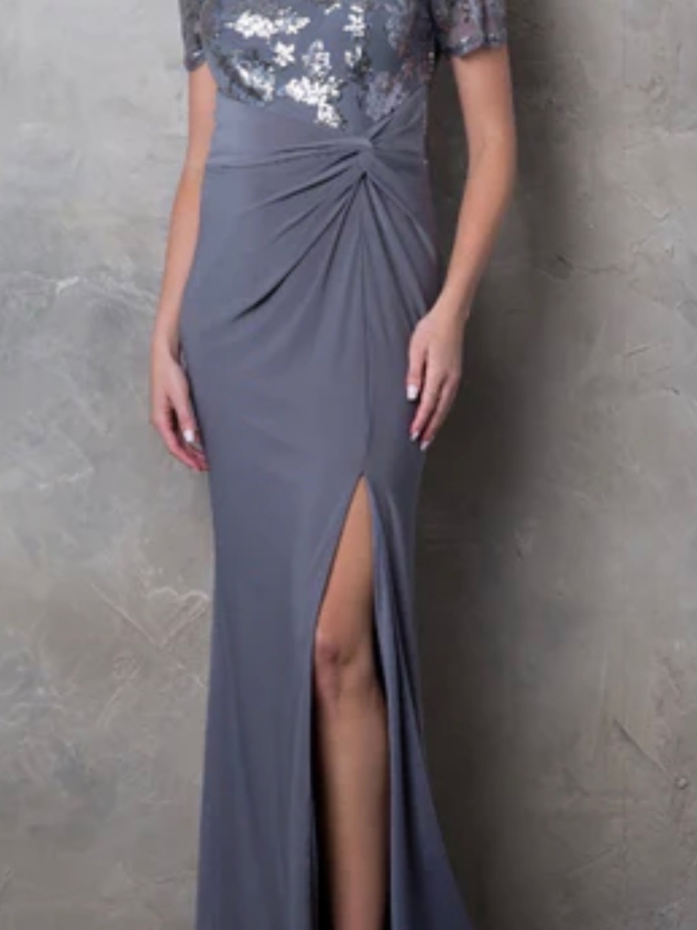 Dress - Picture 5 of 6